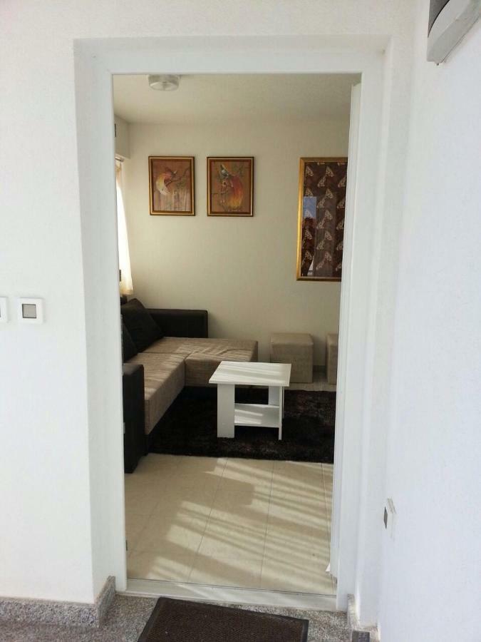Kartini Apartment ニン エクステリア 写真