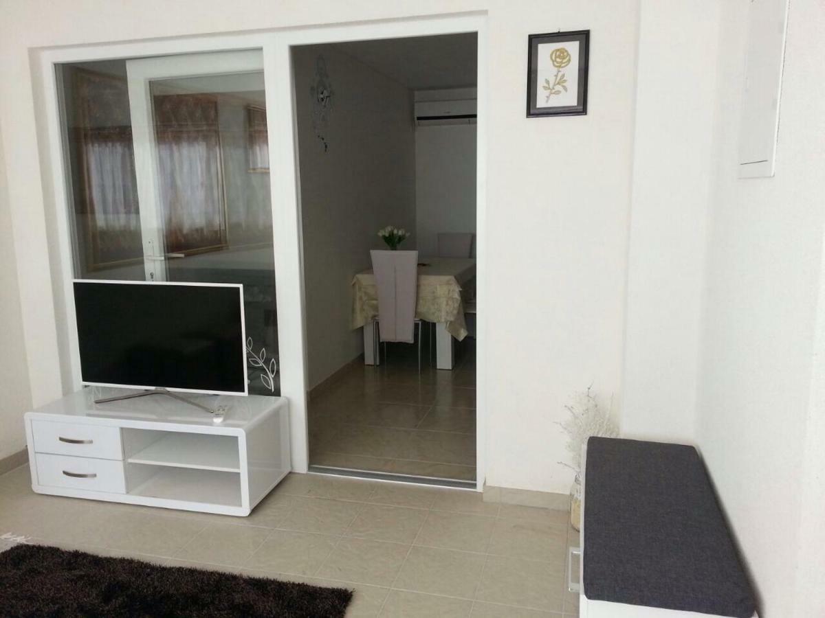 Kartini Apartment ニン エクステリア 写真