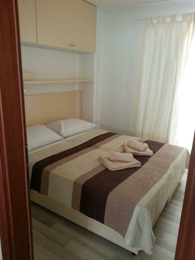 Kartini Apartment ニン エクステリア 写真